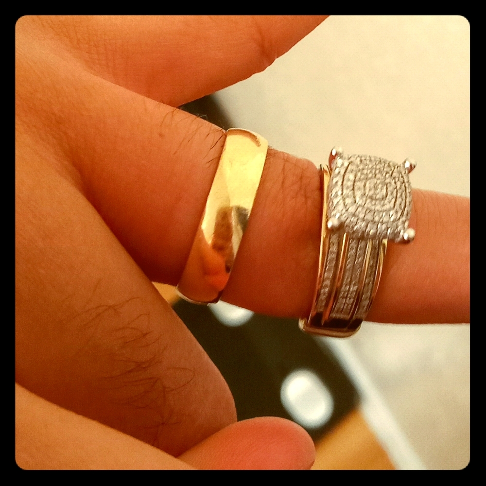 His and her wedding rings